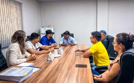 Deputado Nim Barroso visita Teixeirópolis e recebe demandas do município
