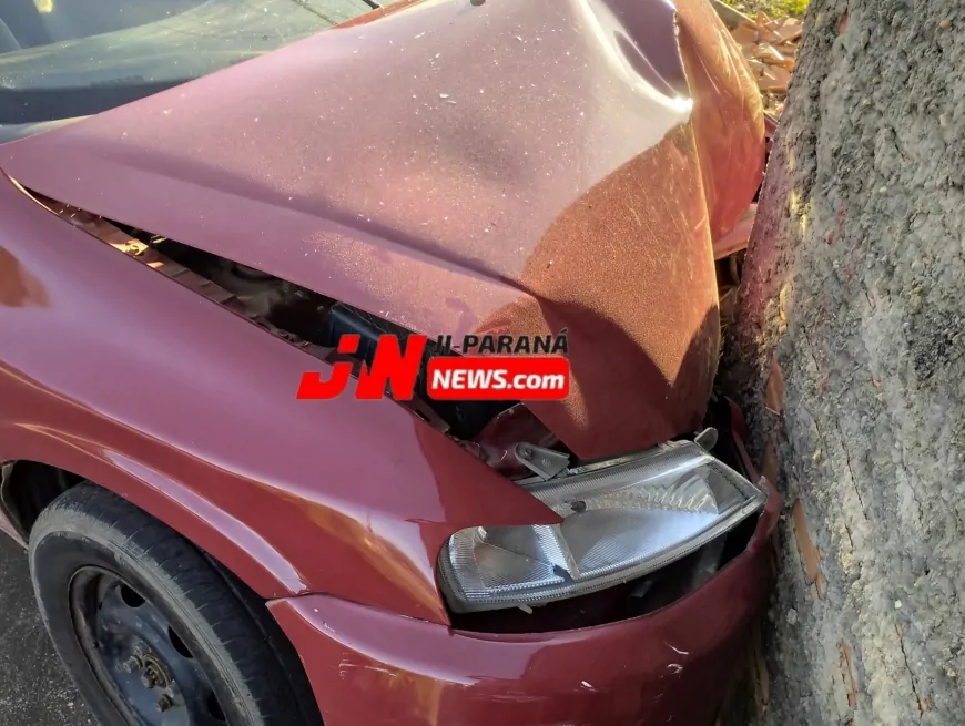 Grave acidente entre moto e carro deixa mulher ferida em Ji-Paraná; motorista fugiu do local