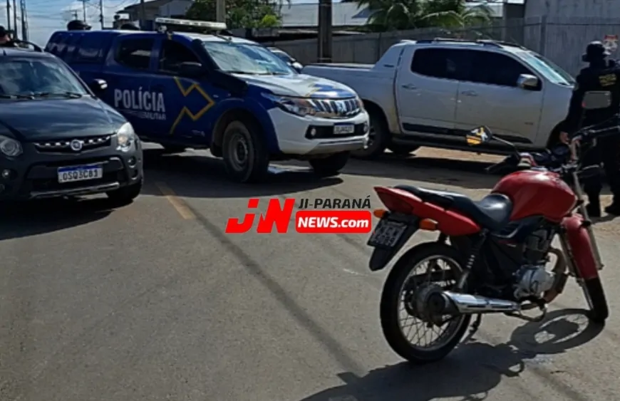 Motociclista Fica Ferida Após Colisão com Veículo no Bairro Cafezinho