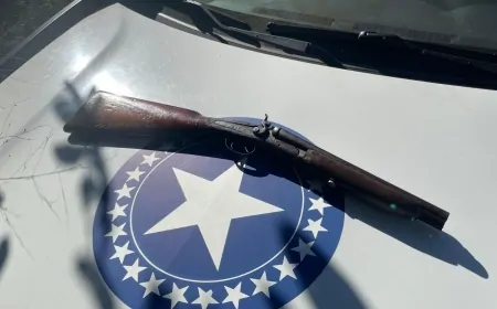 Escopeta artesanal é apreendida pela PM após denúncia de homens armados