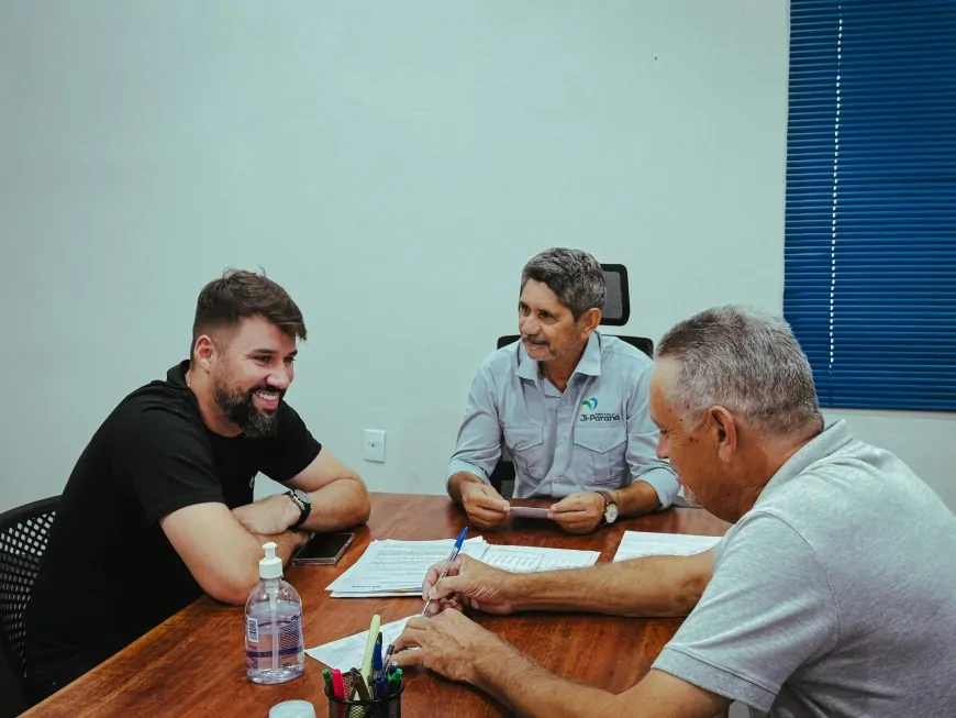 Deputado destaca importância de acompanhar projetos e reafirma compromisso com o desenvolvimento de Ji-Paraná
