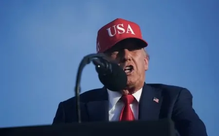 Trump ameaça tarifar países alinhados ao BRICS em 10% e acirra tensão global