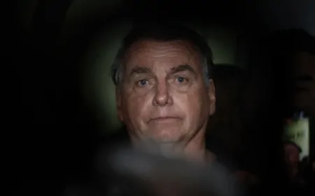 Pendrive de Bolsonaro é periciado e resultado decepciona a oposição