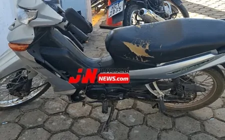 Crypton furtada é localizada pela PM estacionada em via pública