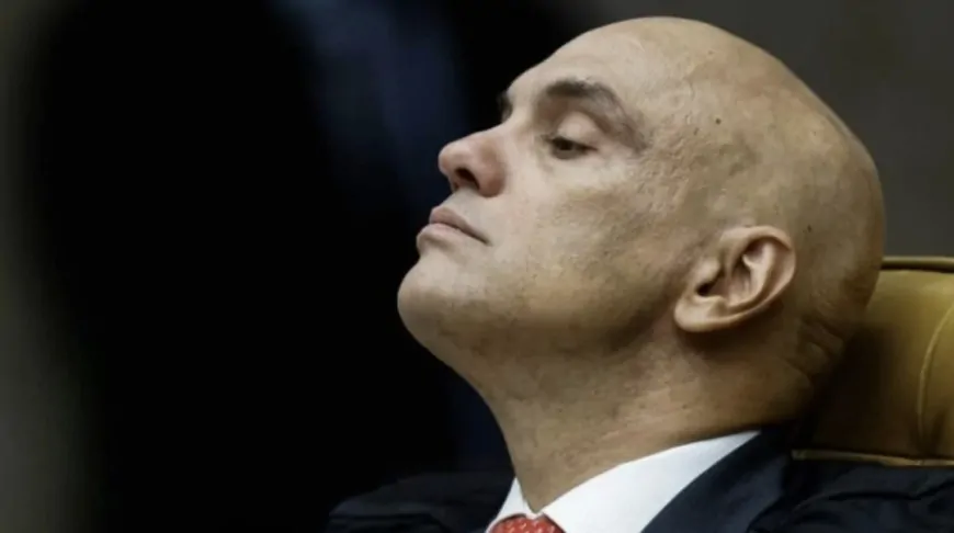 Moraes ameaça prender Bolsonaro e dá 24h para explicações