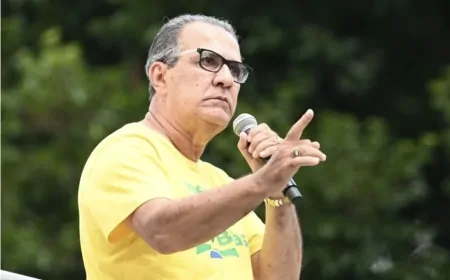 PF faz busca e apreensão contra Silas Malafaia
