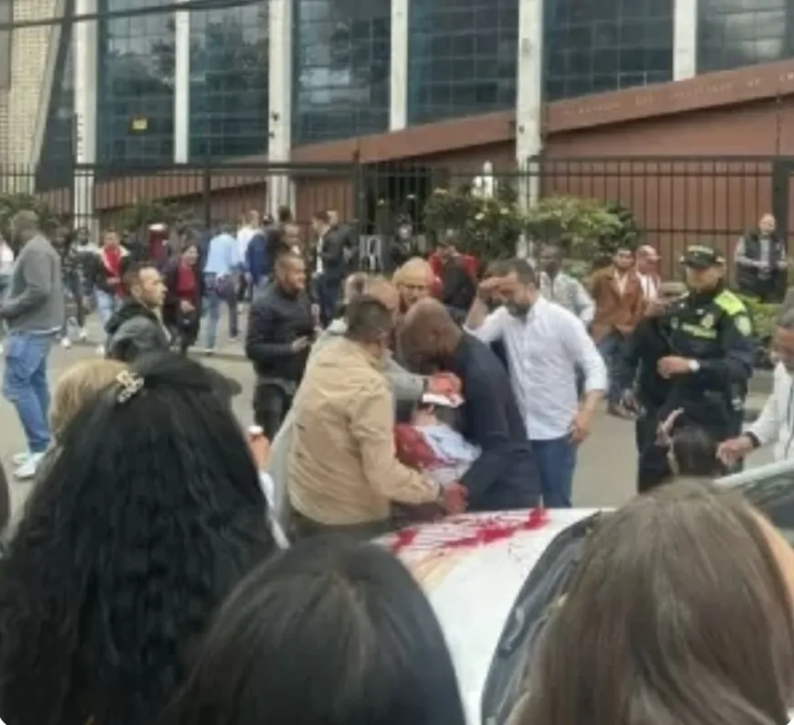 Morre Líder da Direita e pré-candidato à presidência da Colômbia que sofreu atentado