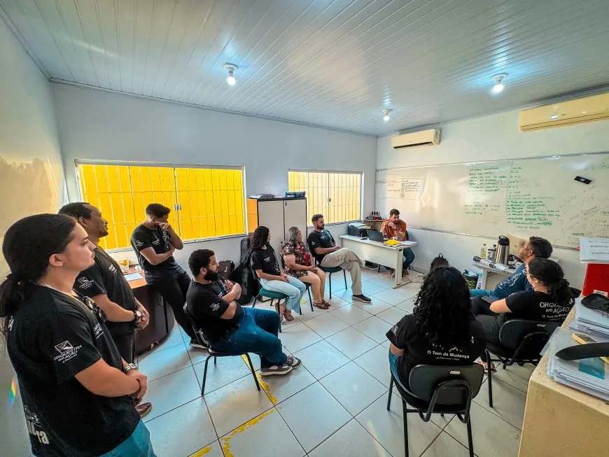 Deputado Nim Barroso visita o Projeto Orquestra em Ação e reafirma compromisso com a cultura e a educação em Ji-Paraná