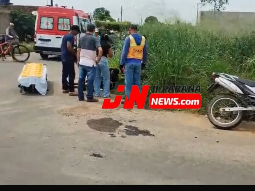 Colisão entre motocicletas mobiliza equipe do SAMU em Ji-Paraná