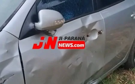 Motociclista é atendido pelo SAMU após acidente em cruzamento movimentado