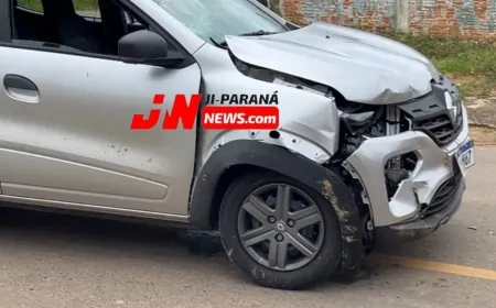 Colisão entre carro e motocicleta mobiliza a Polícia Militar na Rua T20