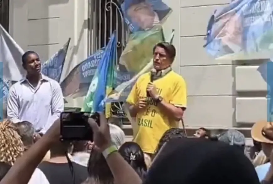 Começam a circular imagens de Jim Caviezel como Jair Bolsonaro