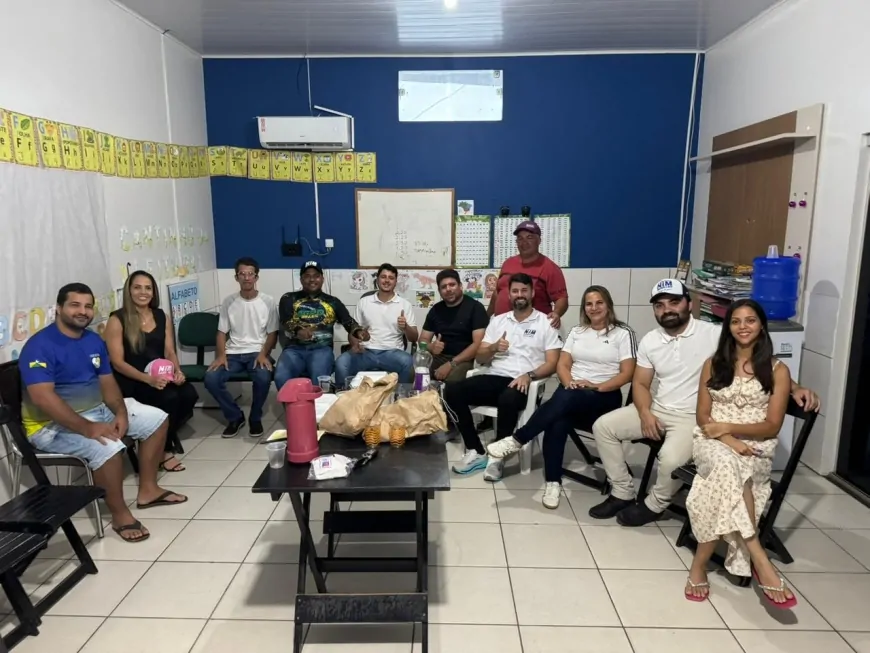 Deputado Nim Barroso realiza visita à residência do vereador Jaike Machado e dialoga com lideranças de Presidente Médici