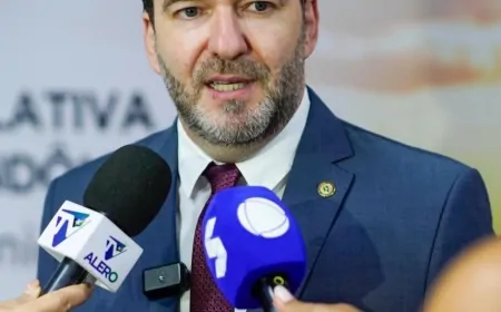 É FAKE NEWS que Alex Redano responde ação do MP sobre associação e decisão judicial inocentou deputado