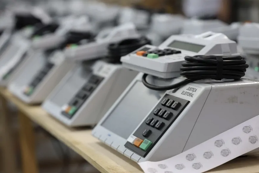 Pesquisa Quaest: 43% dizem não confiar nas urnas eletrônicas
