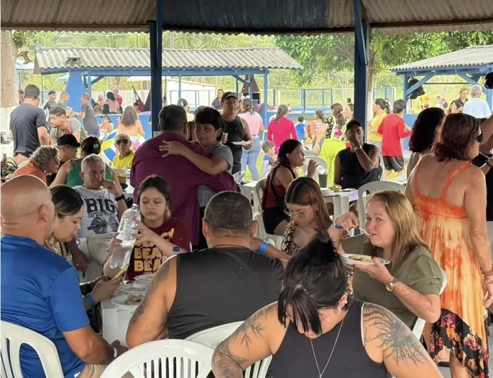 Festa do Dia de Tiradentes reúne grande público na sede da ASPRA com música, lazer e confraternização