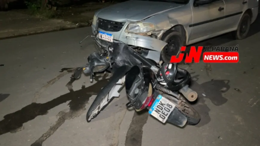 Motociclista sem habilitação fica ferida após acidente envolvendo carro