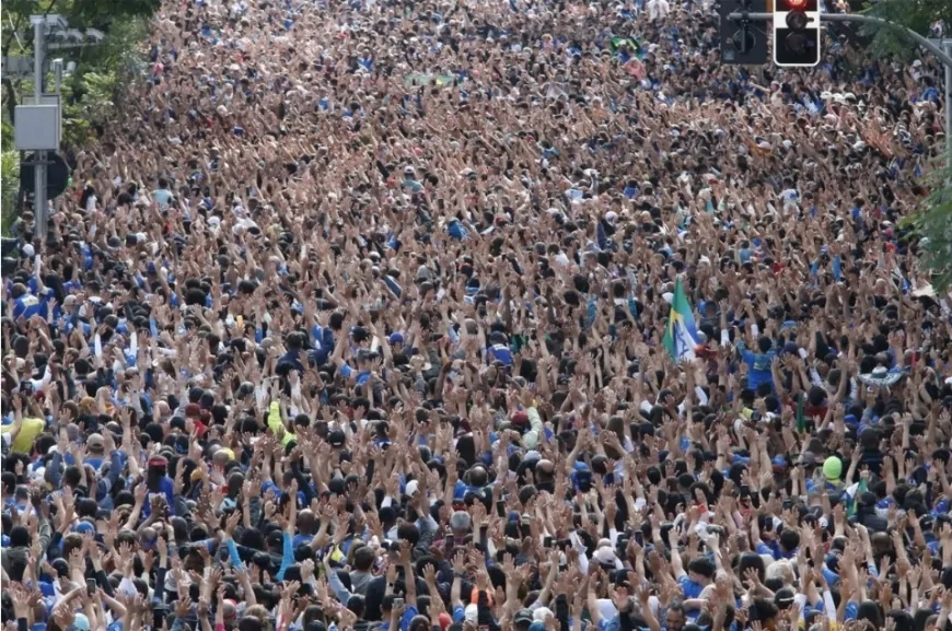 Evangélicos lançam campanha para zerar base de Lula e levá-lo a 100% de rejeição nas eleições