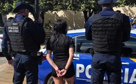 Mulher apontada como integrante de uma facção é presa em Ji-Paraná após denúncia da DRACO