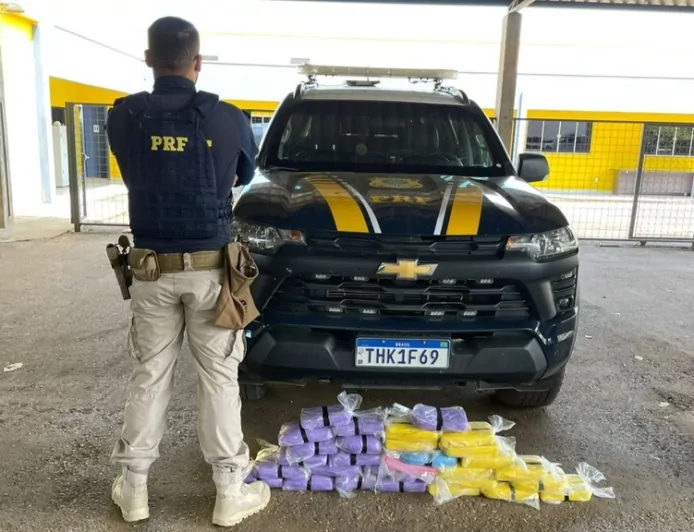 PRF apreende mais de 30 kg de cocaína durante abordagem na br-364 em ji-paraná