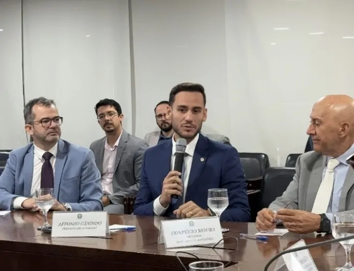 Em Brasília, Affonso Cândido confirma início das obras do novo aeroporto de Ji-Paraná após anos de espera