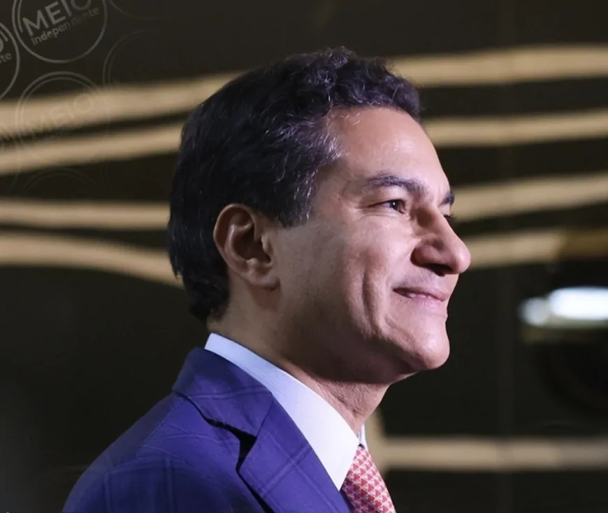 Presidente do REPUBLICANOS diz que não há chance de estar no palanque de Lula e que a tendência é apoiar Flávio Bolsonaro