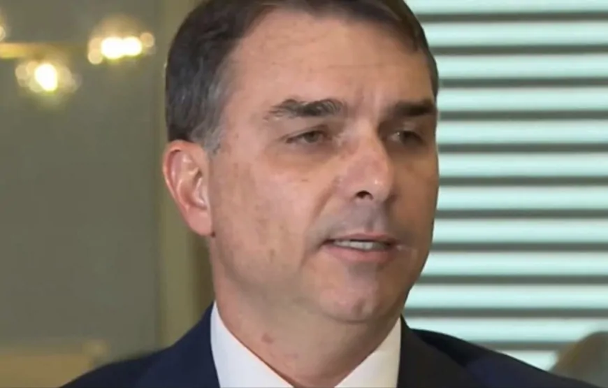 Esquerda entra com ação contra Flávio em favor das “Organizações Terroristas” PCC e CV