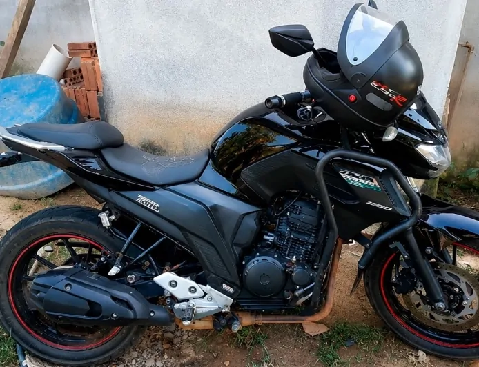 Motocicleta com registro de furto é localizada pela PM na RO-135, em Ji-Paraná