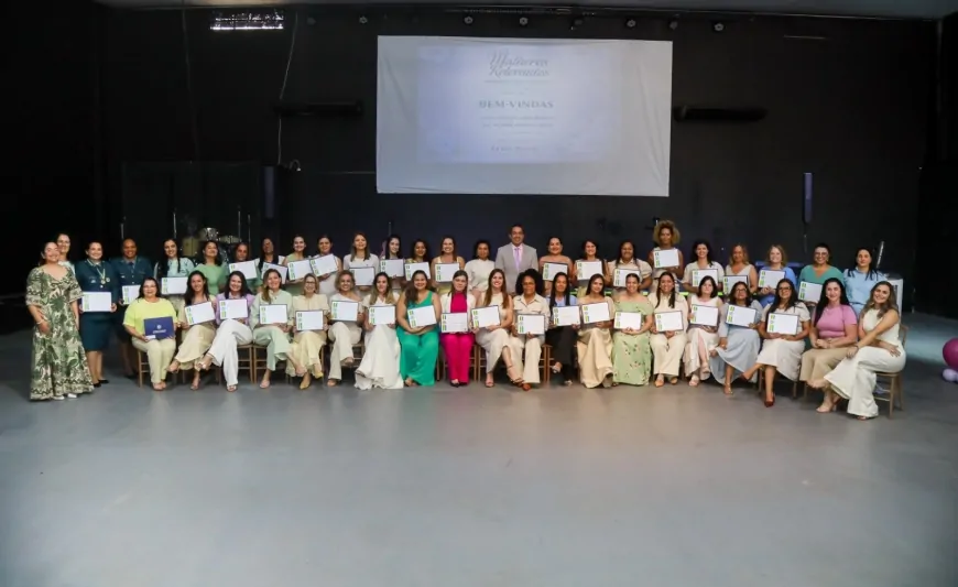 Eyder Brasil homenageia cerca de 50 mulheres em Ji-Paraná em mais uma edição do Projeto Mulheres Relevantes