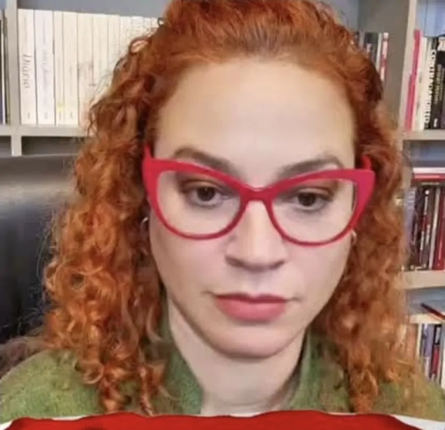 "A coisa mais grave que o PT roubou foi a inteligência do povo”, diz professora