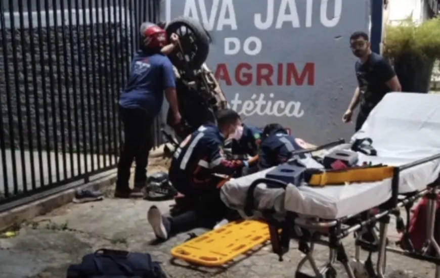 Motociclista é Socorrido Após Acidente Durante a Madrugada no Bairro Nova Brasília, Em Ji-Paraná