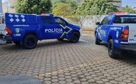 Desentendimento por cadeiras em frente a residência acaba com ameaças e intervenção da Polícia Militar no bairro Dois de Abril