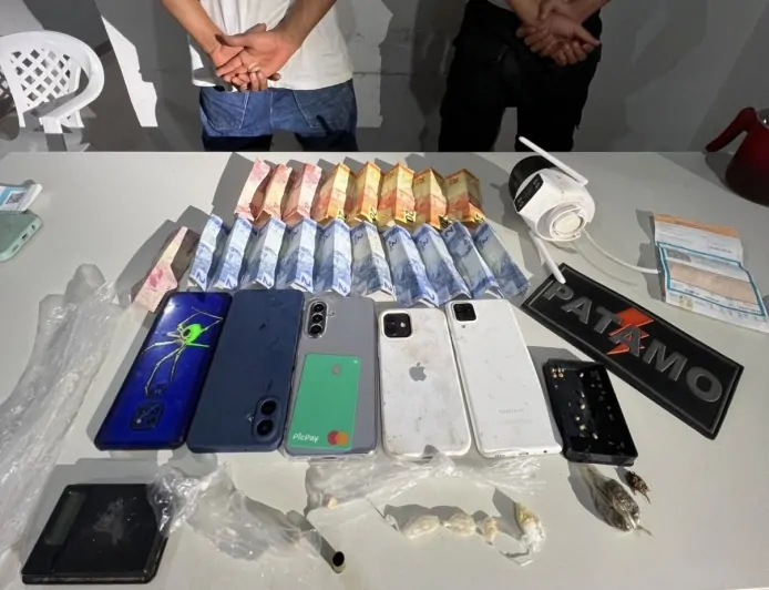 Operação da Polícia Militar resulta em prisões e apreensões ligadas ao tráfico de drogas em Presidente Médici