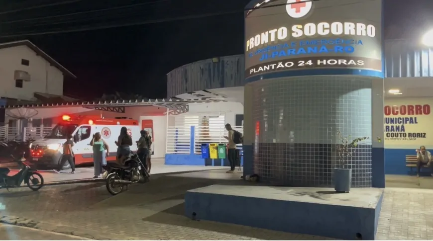 Homem ferido em ataque com arma branca procura atendimento em Ji-Paraná após receber primeiros socorros