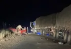 Colisão frontal entre caminhonete e caminhão carregado de madeira deixa um morto na Linha 128