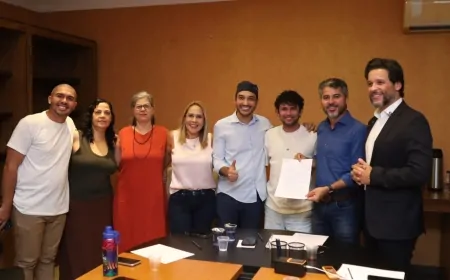 Marcos Rogério reúne representantes da cultura e inclui demandas do setor no plano de governo