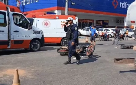 Acidente envolvendo caminhão e moto deixa motociclista ferido na Avenida Maringá