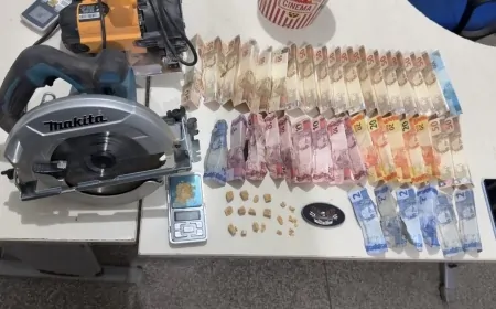 Denúncias levam PM até apartamento onde homem é preso com droga e dinheiro