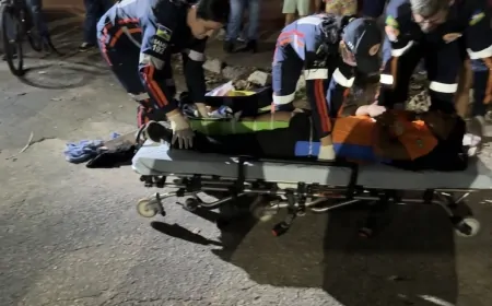 Acidente entre caminhonete e motocicleta mobiliza PM e SAMU