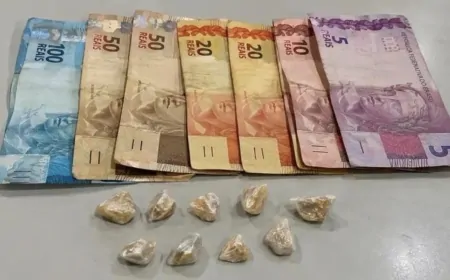 polícia militar apreende crack e dinheiro durante abordagem na Rua Tapajós