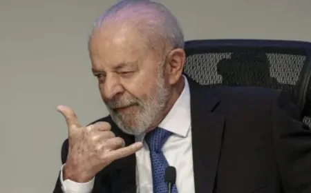 Em discurso de vitória, Lula diz que seu governo atuará para priorizar a regulação da internet no Brasil