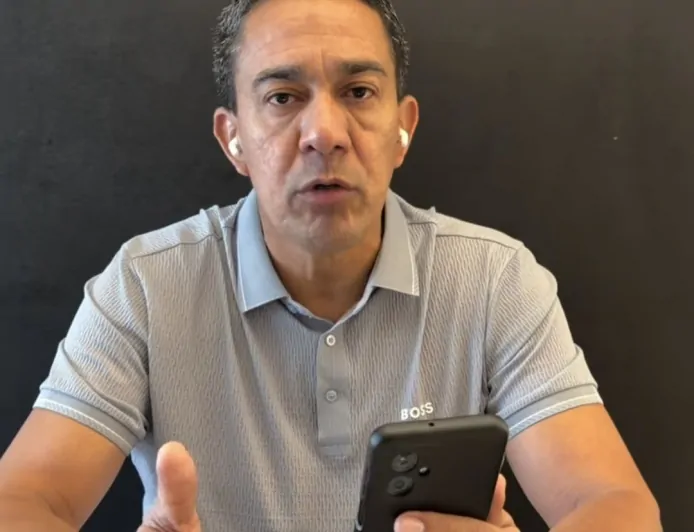 Eyder Brasil questiona a Doutrinação Ideológica para crianças em sala de aula