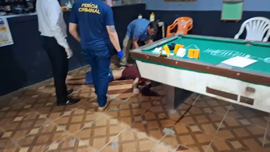 Homem é assassinado a tiros em bar no bairro Jardim Presidencial, em Ji-Paraná