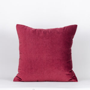 Almofada El Swiss velvet Cherry 50x50