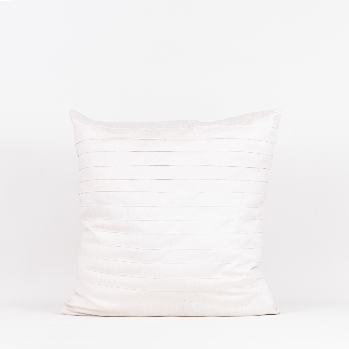 Almofada Seda Off White Nervuras 50X50