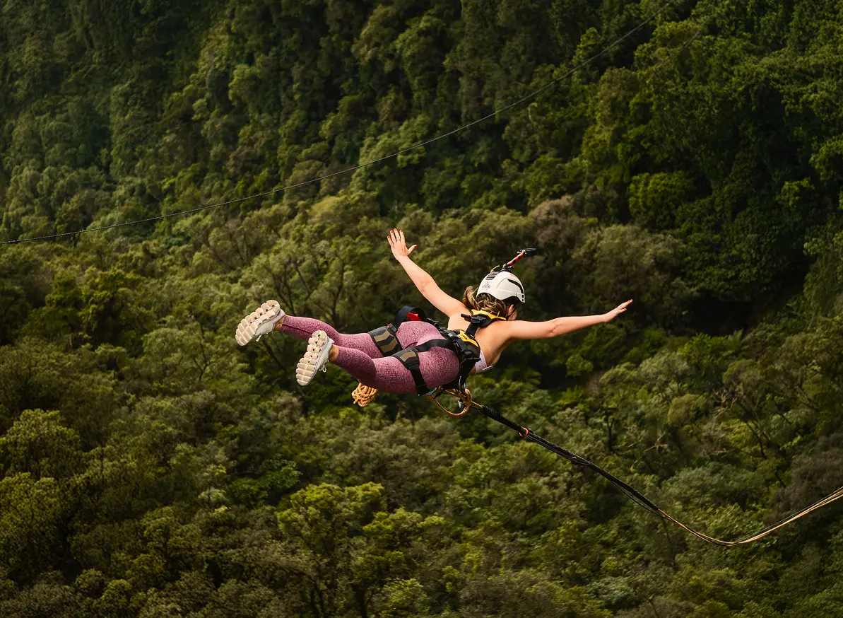 Salto de Pêndulo Caracol