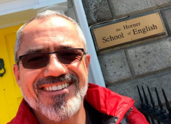 edgard em seu intercâmbio na irlanda