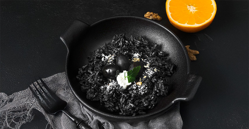 Prato com Arros Negro com tinta de lula