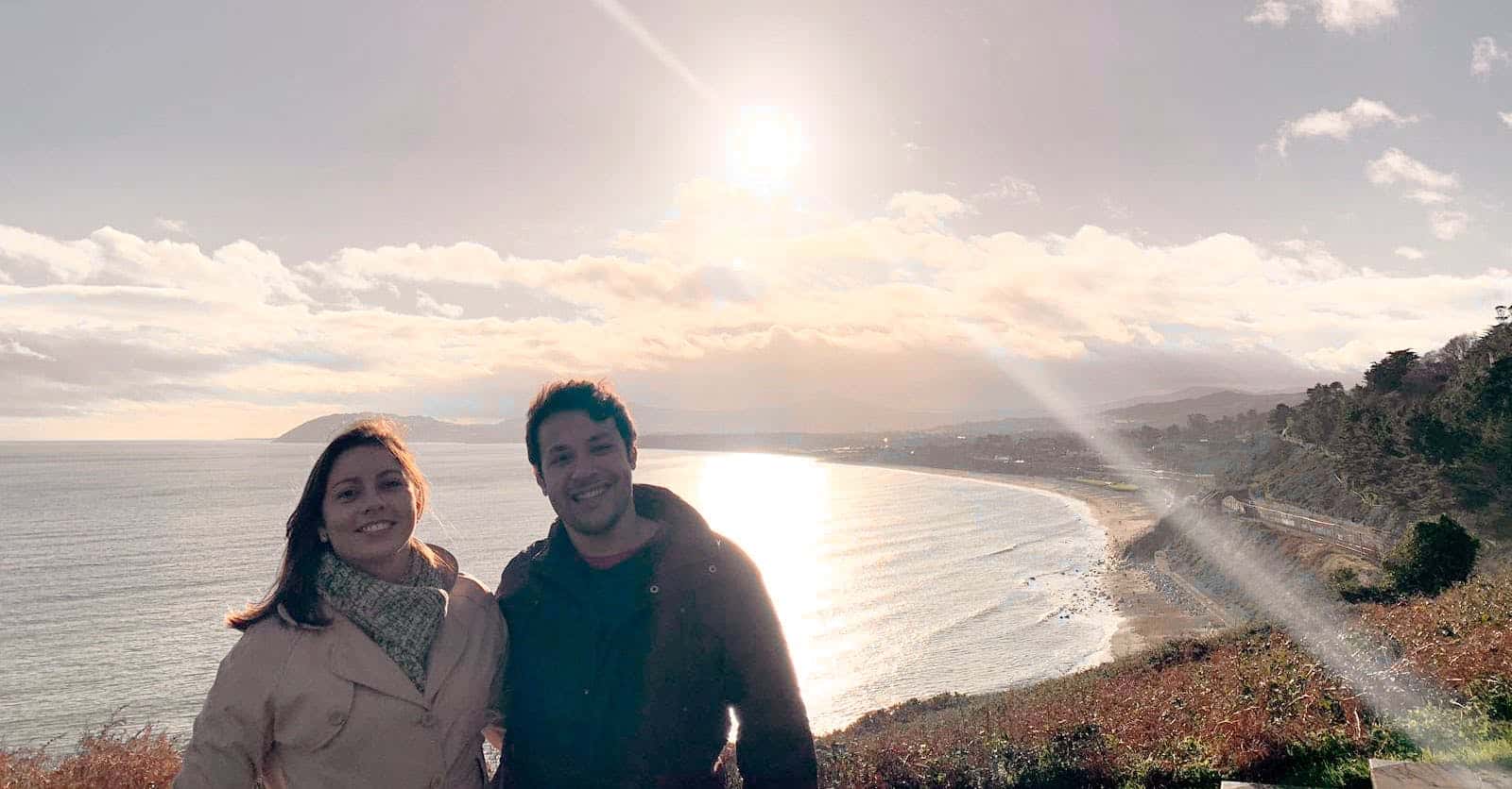 estudantes conhecendo bray