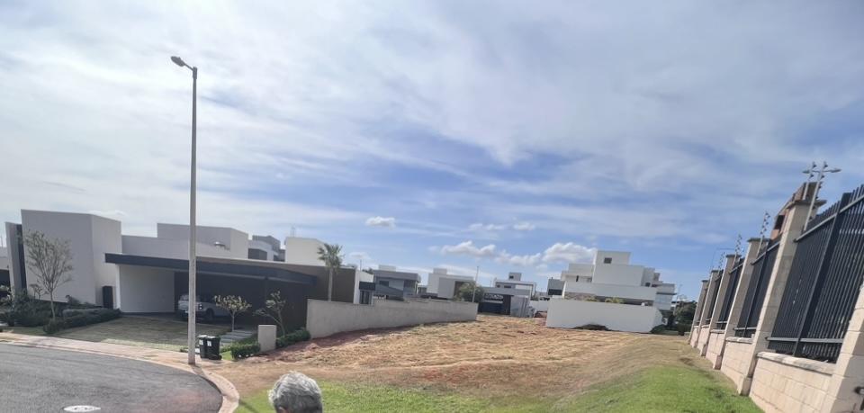 Terreno em condomínio_Venda